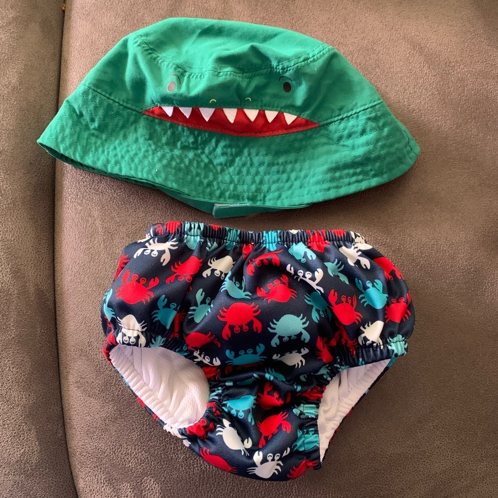 Swimming trunk & bucket hat